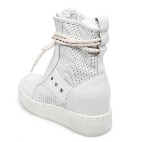 steve madden anton sneaker
